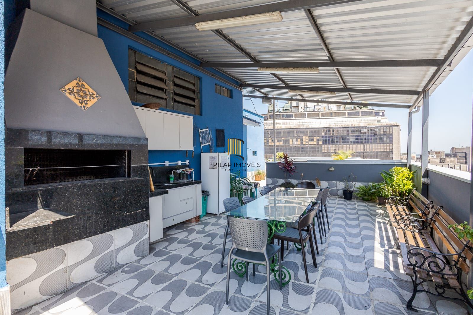 Apartamento de 80 m²semi mobiliado, 3 dormitórios e 1 suíte no Centro Histórico