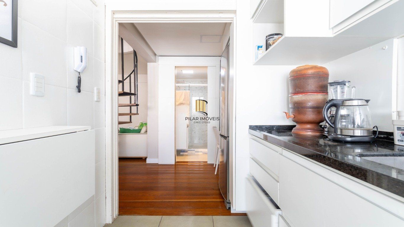 Cobertura com 2 quarto e 108m² à venda em Centro Histórico, Porto Alegre.