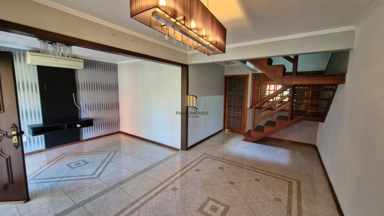 Casa em Condominio Fechado bairro Ipanema