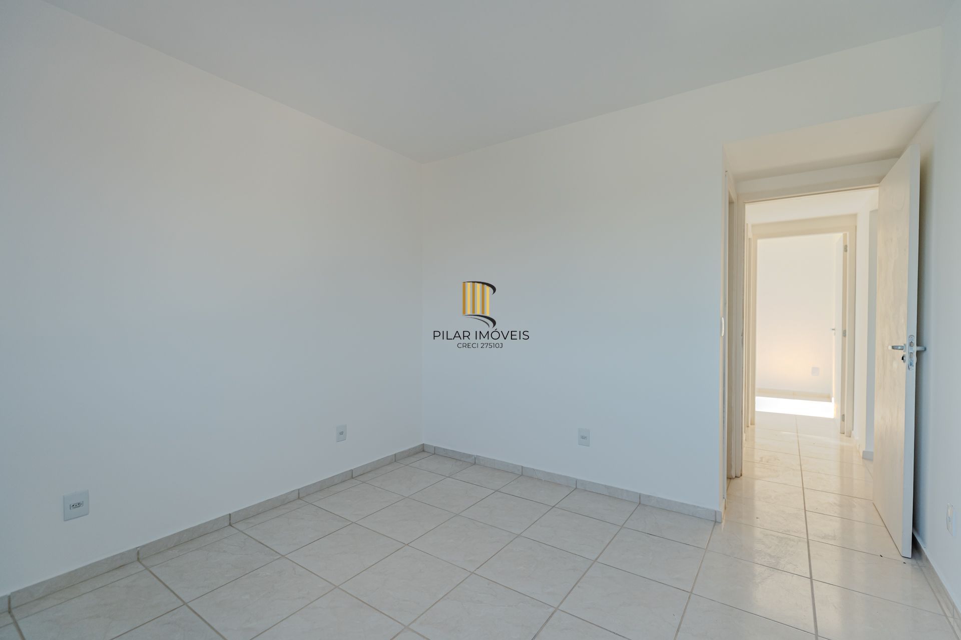 Apartamento para Venda - 59m², 2 dormitórios, sendo 1 suites, 2 vagas - Santa Tereza