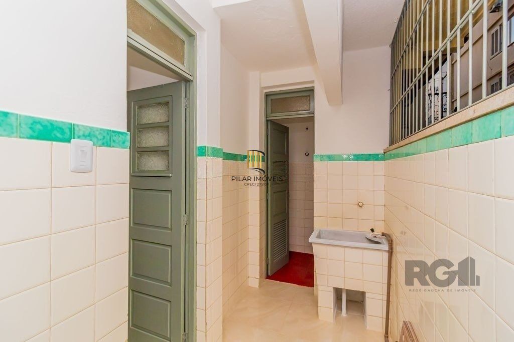 Excelente apartamento de 92m² com 2 dormitórios no bairro Bom Fim.