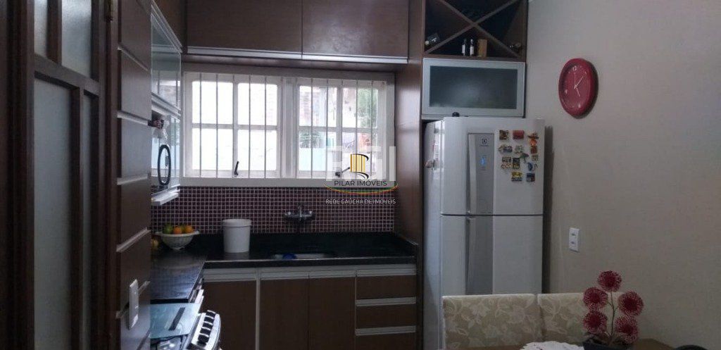 Casa para Venda - 214m², 2 dormitórios, 4 vagas - Parque Santa Fé