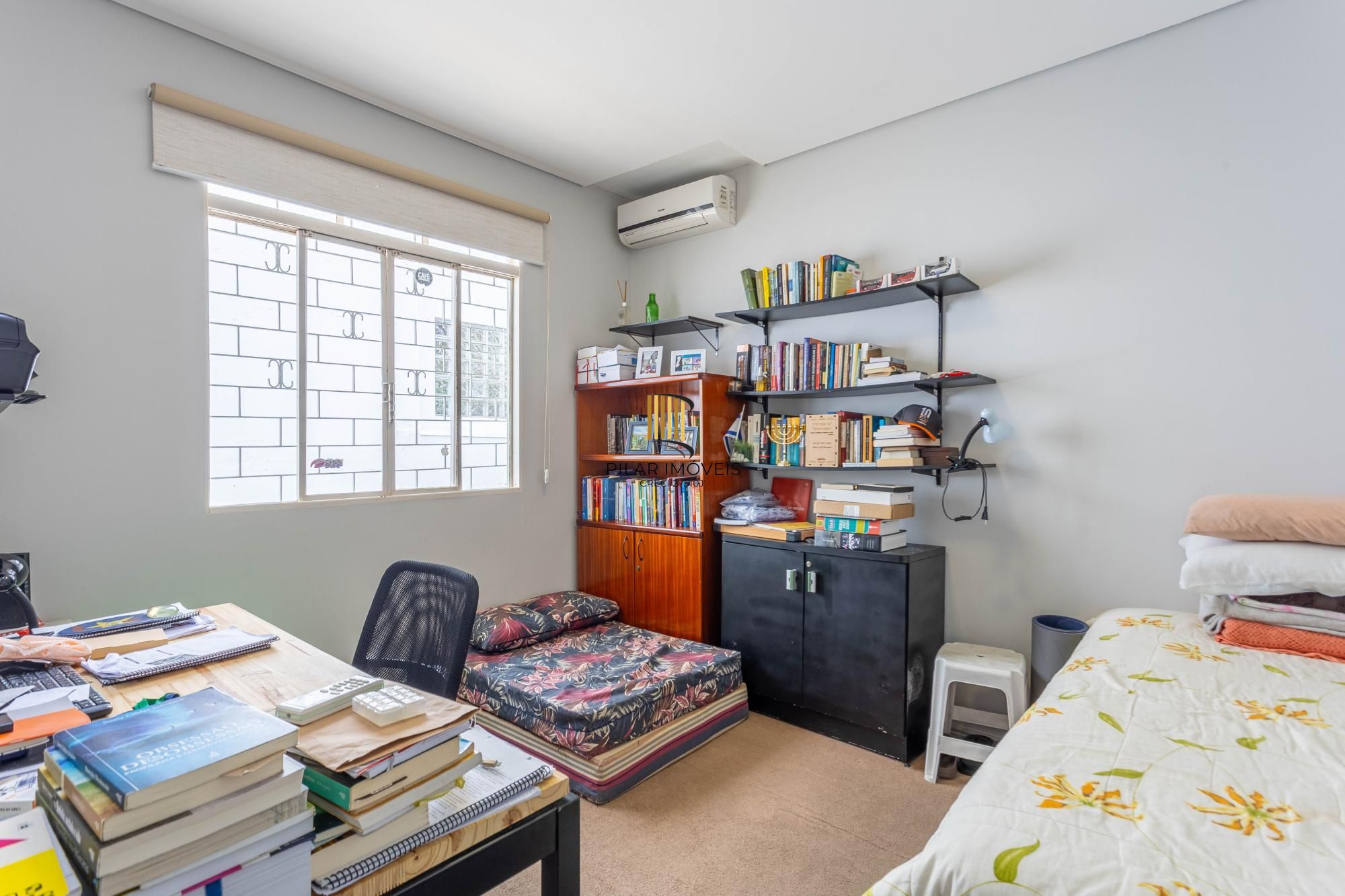 Casa 75m² com 3 dormitórios, 2 vagas no bairro Sarandi