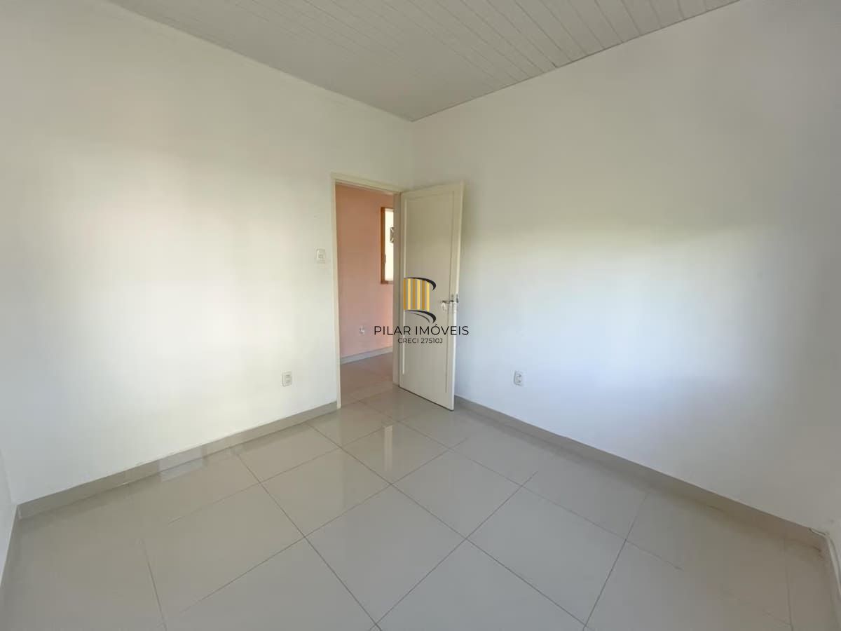Apartamento de 3 dormitorios à venda em São Sebastião, Porto Alegre.