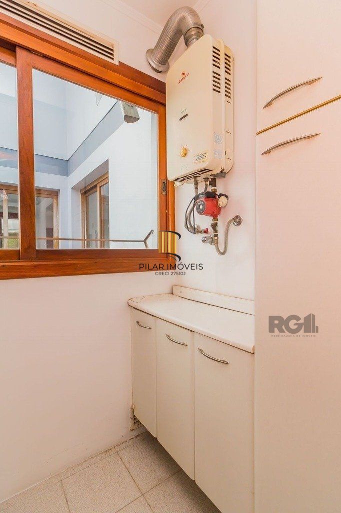Apartamento 62m² - 2 dormitórios sendo 1 suíte e 1 vaga no bairro Tristeza