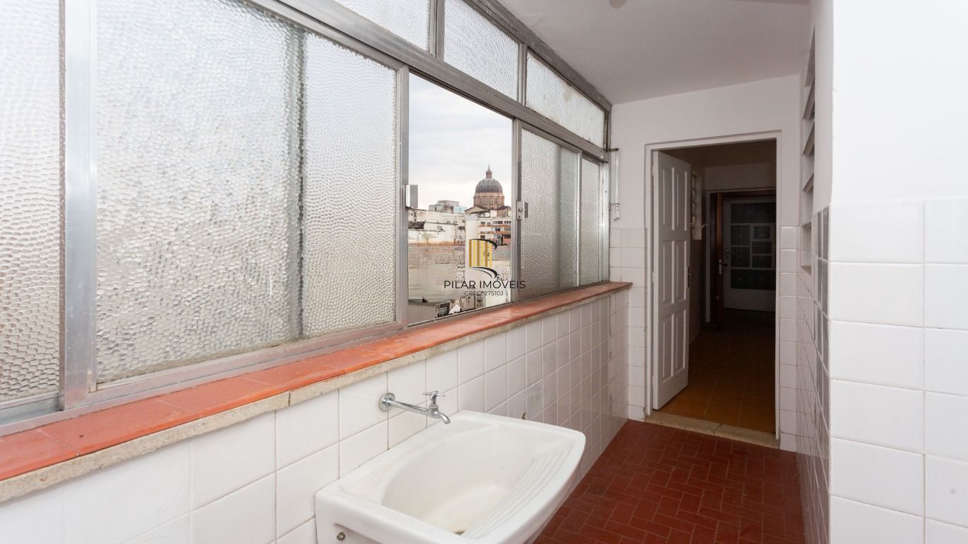 Apartamento à venda com 2 quartos 78 m²  avenida borges de medeiros, centro histórico, porto alegre