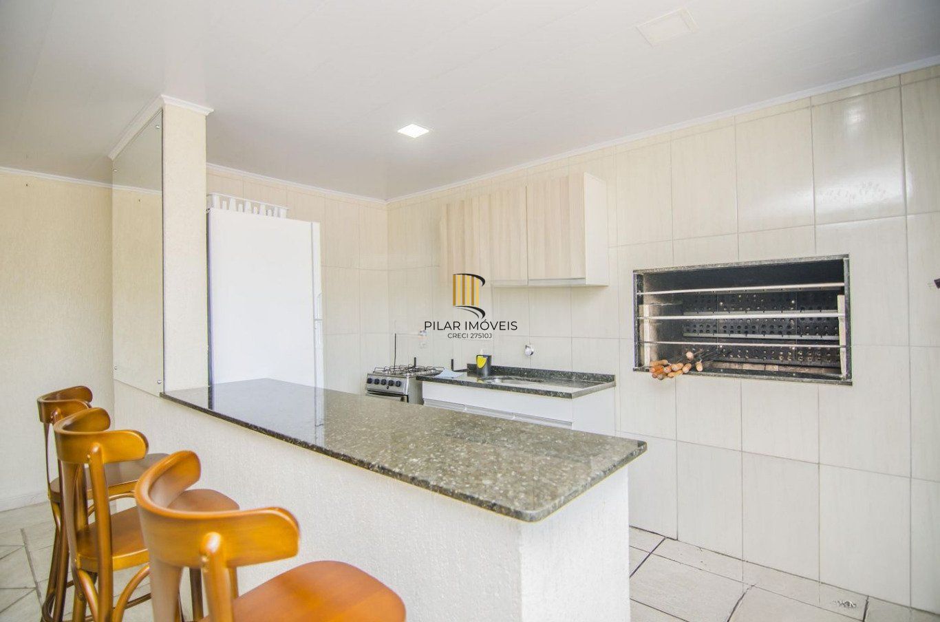 Apartamento à venda com 3 quartos 63 m²