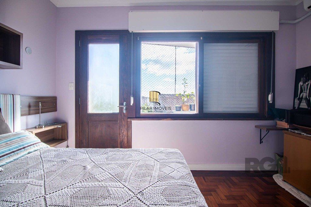Apartamento 152m² - 4 dormitórios no bairro Floresta
