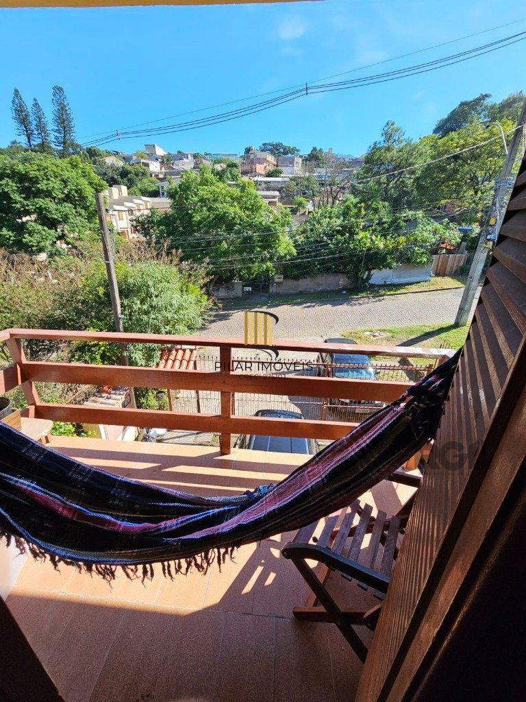 Casa para Venda - 248.56m², 5 dormitórios, 2 vagas - Teresópolis