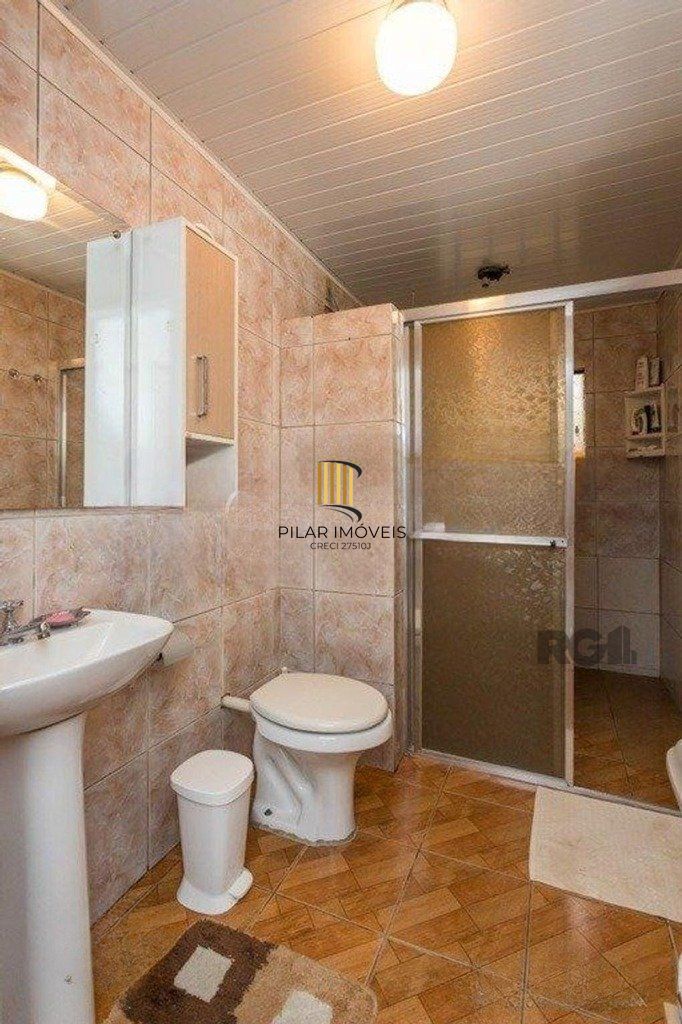 Casa de 2 dormitórios no bairro Jardim Sabará