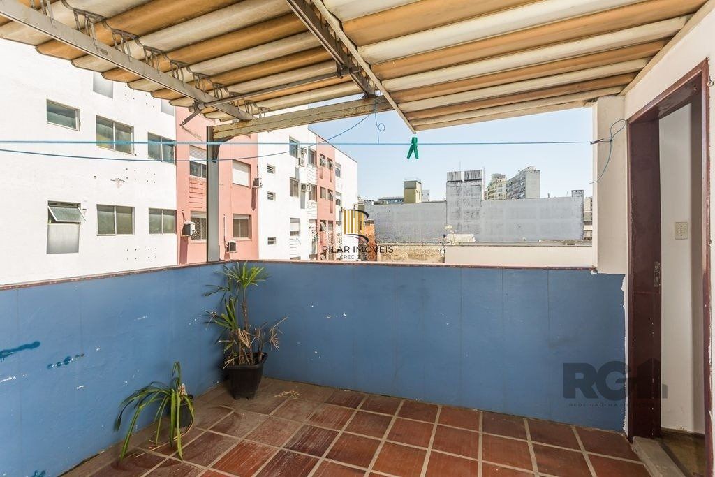 Cobertura para Venda - 69.54m², 2 dormitórios, Cidade Baixa