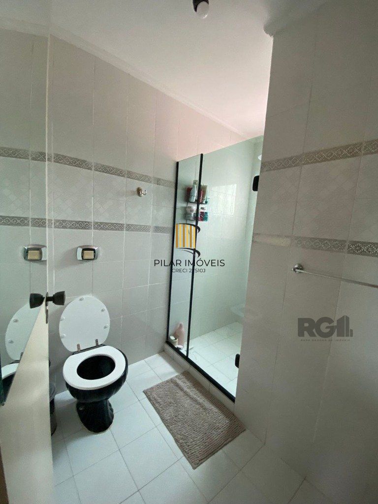 Casa de 5 dormitórios, bairro Jardim Floresta