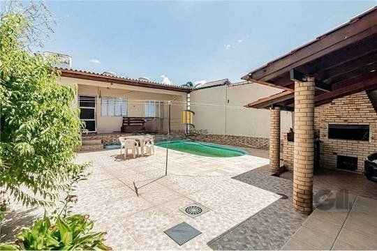 casa de 260m², bairro Costa e Silva