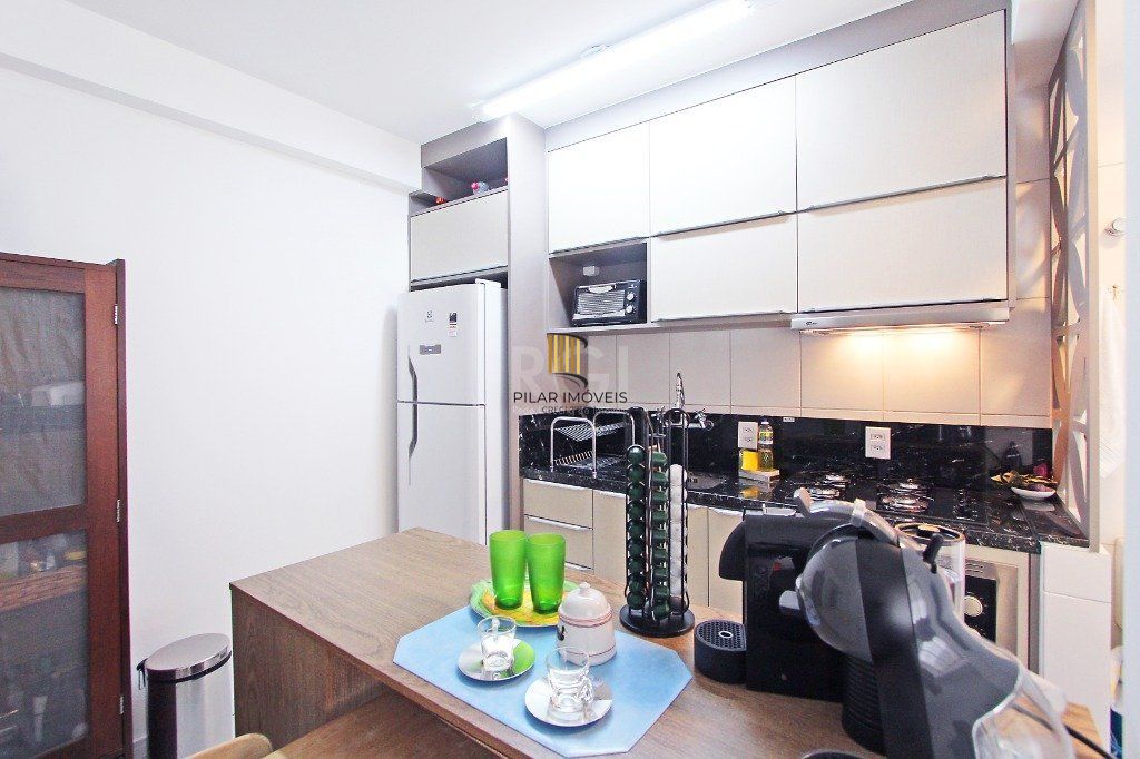 Apartamento para Venda - 75.43m², 1 dormitório, 2 vagas - Santo Antonio