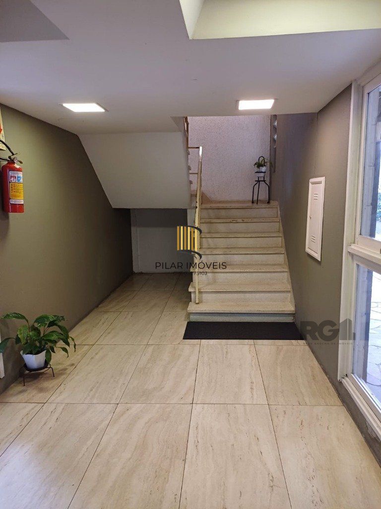 Apartamento 2 dormitórios no bairro Glória