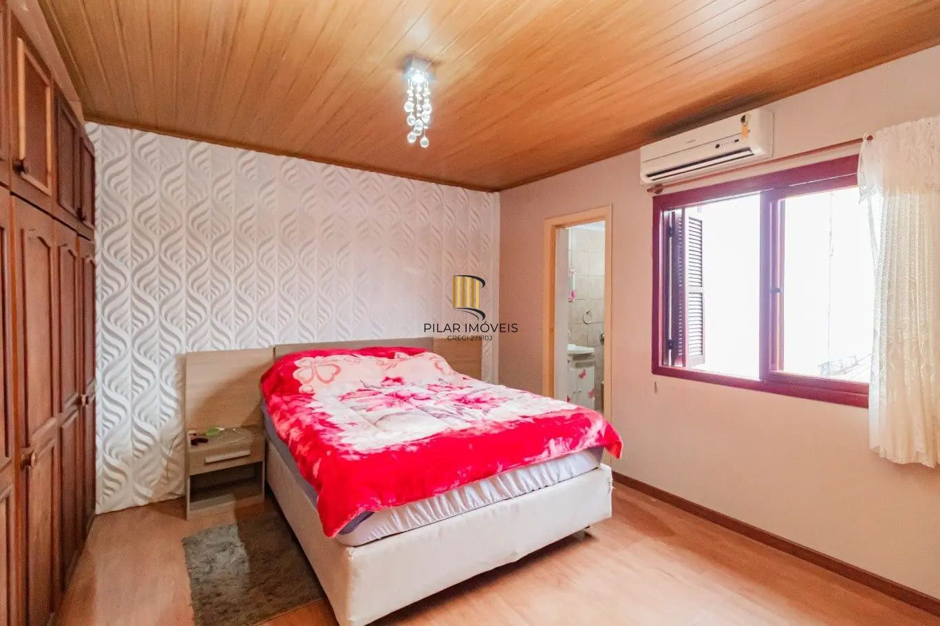 Casa com 2 dormitórios no bairro  Sarandi, Porto Alegre