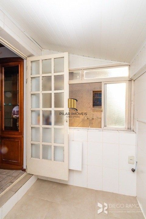 Cobertura com 2 quartos e 128m² à venda em Mont Serrat, Porto Alegre.