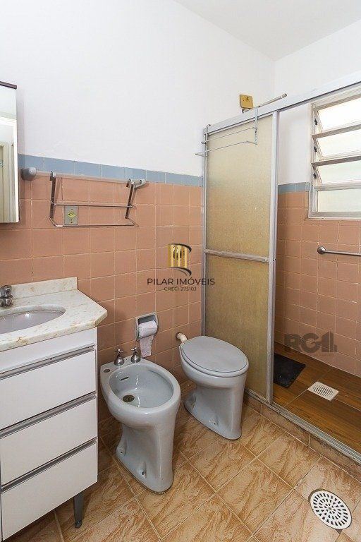 Apartamento à venda com 2 quartos 76.81 m²  Rua Augusto Melecchi, Menino Deus, Porto Alegre