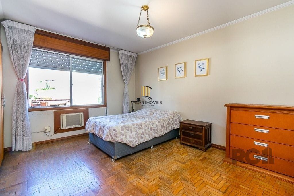 Apartamento 114m² - 3 dormitórios, 2 vagas no bairro São João