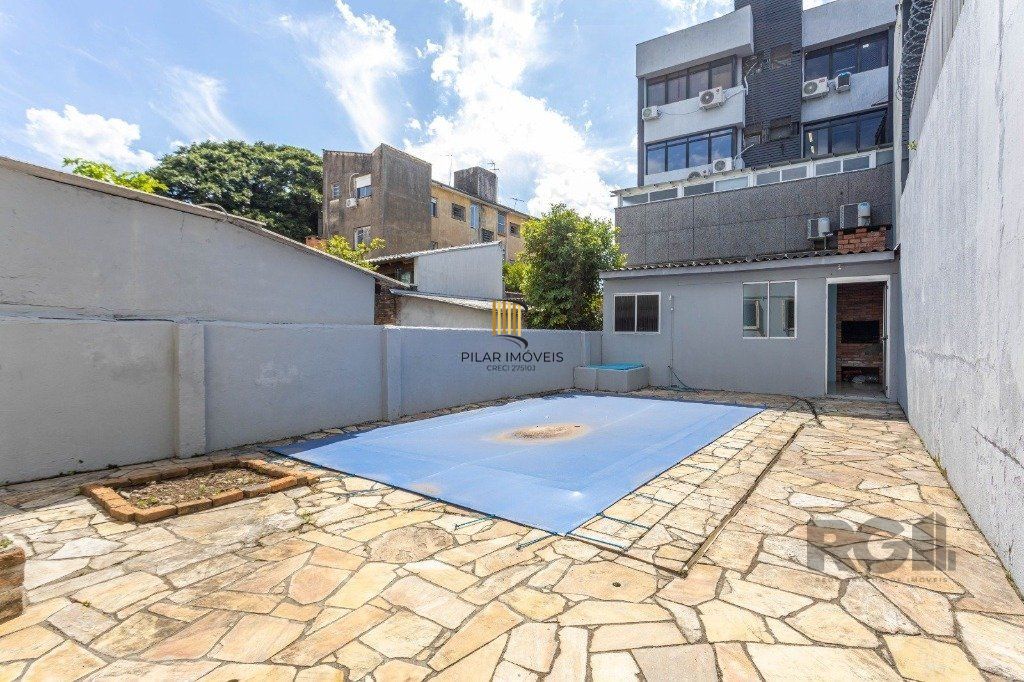 Casa com 2 dormitórios no bairro auxiliadora - Pilar Imóveis