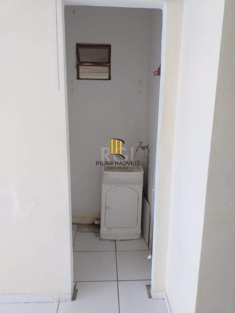 Casa para Venda - 200m², 6 dormitórios, 4 vagas - Tristeza