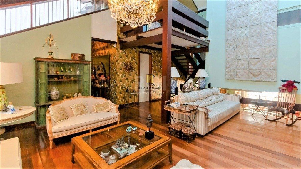 Casa De 602m²,  Bairro Bela Vista
