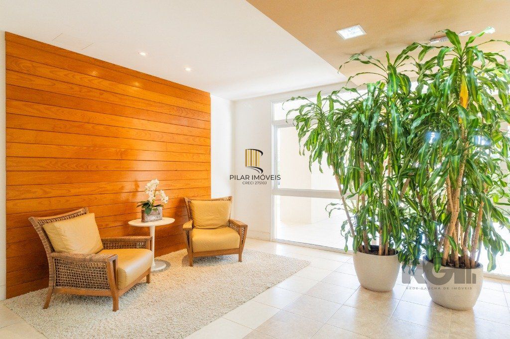 Apartamento de 2 dormitórios com 1 vaga no bairro Teresópolis