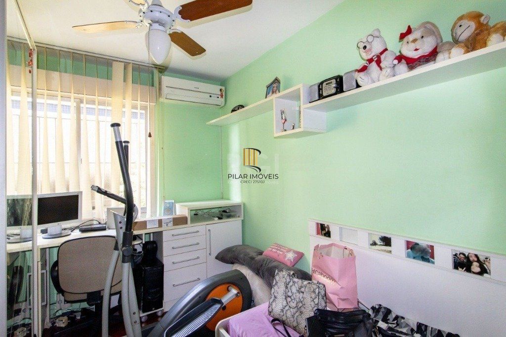 Apartamento de 77m², Bairro Menino Deus