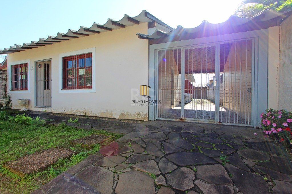 Casa para Venda - 120m², 3 dormitórios, sendo 1 suites, 3 vagas - Ipanema - Pilar Imóveis