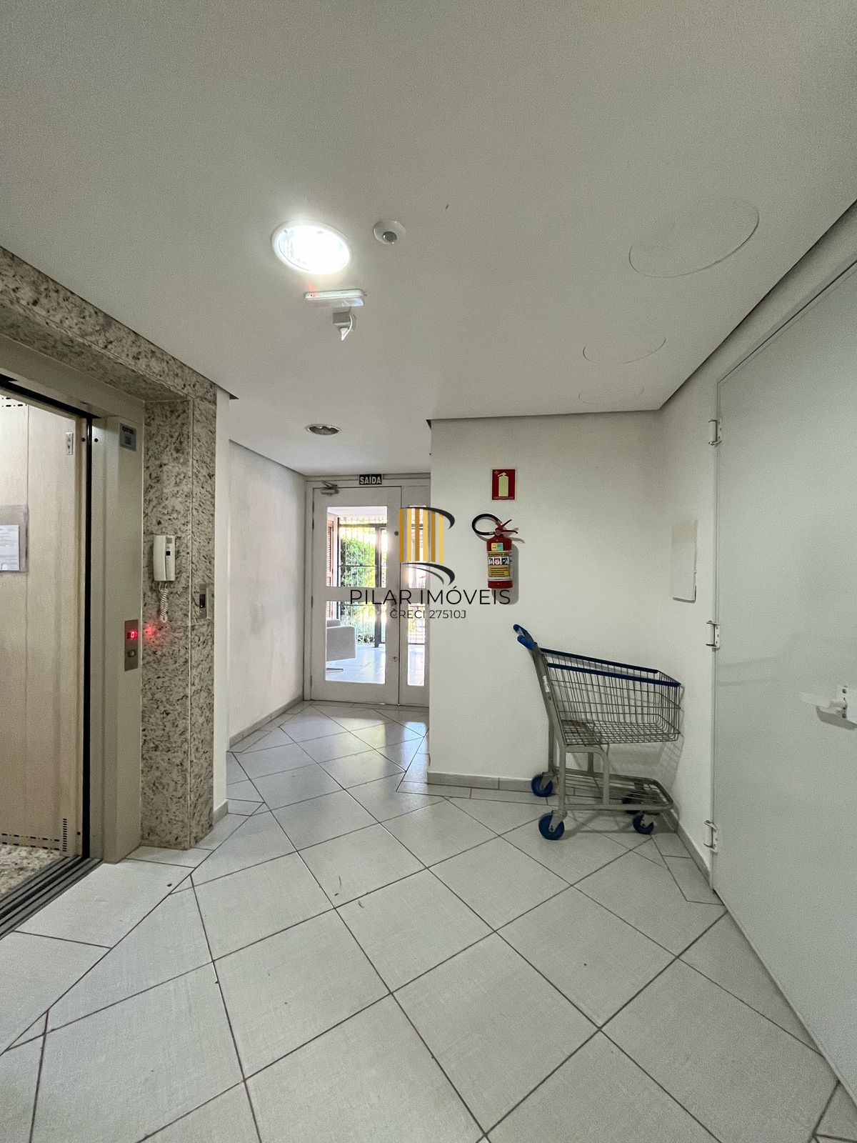 Apartamento 2 dormitórios no bairro Menino Deus