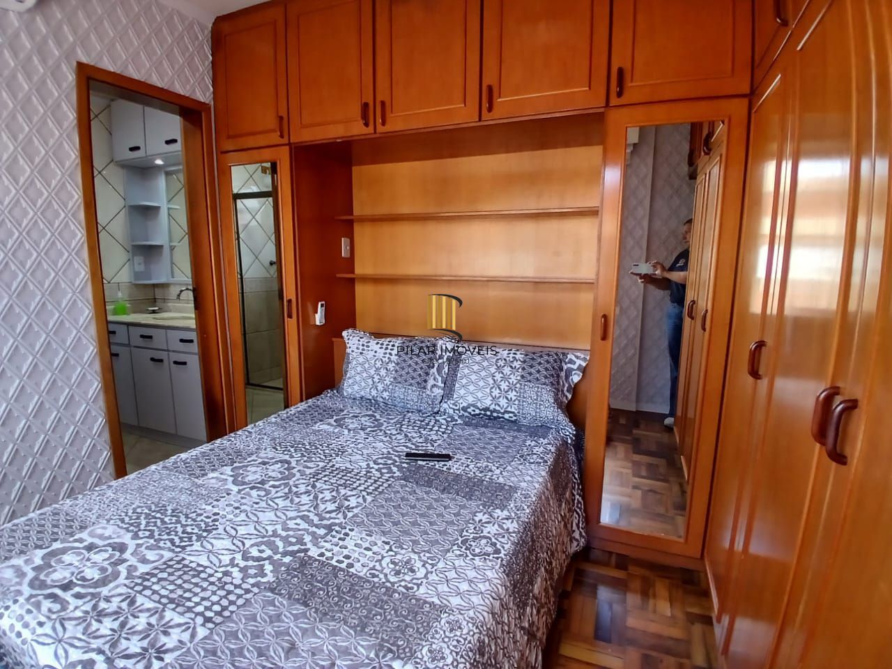Apartamento de 01 dormitorio mobiliado na bairro passo daa reia - Porto Alegre /RS.