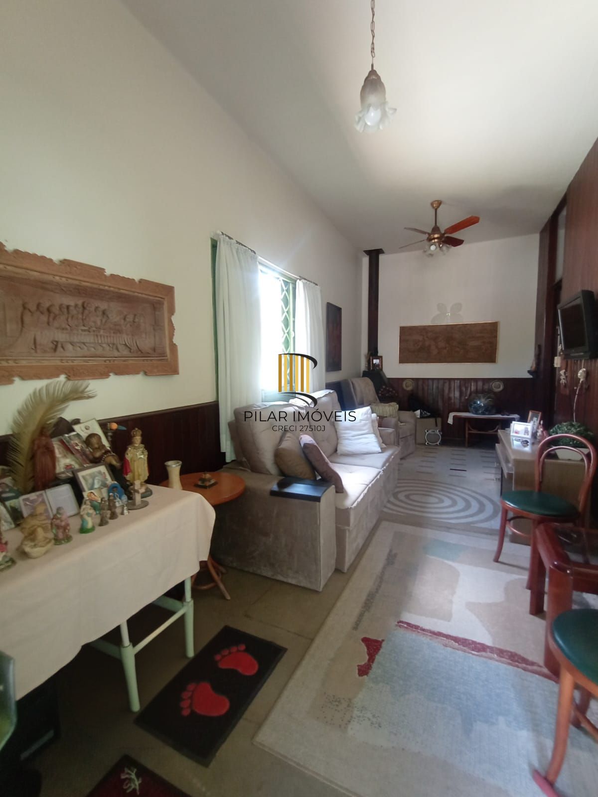 Casa 3 dormitórios no bairro Menino Deus em Porto Alegre para Alugar