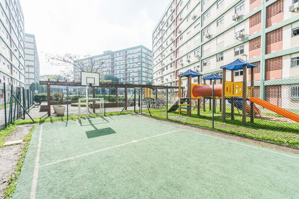 Apartamento Térreo 2 dorms à venda Rua Felizardo Furtado, Petrópolis - Porto Alegre