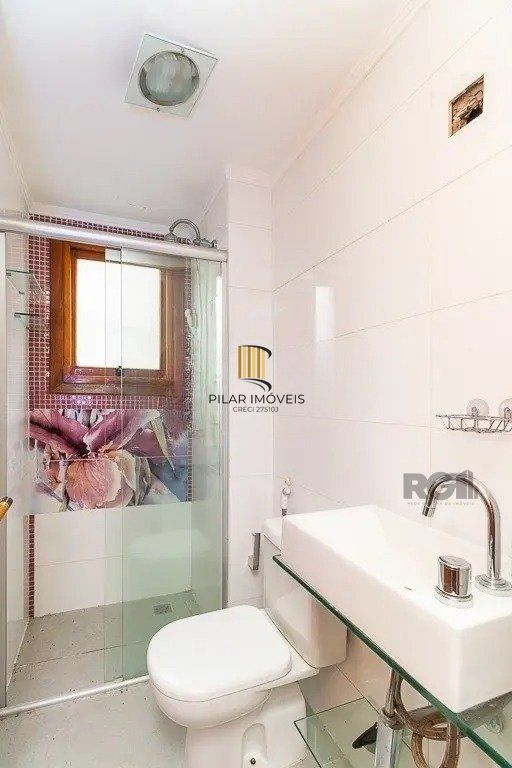 Apartamento de 2 dormitórios no bairro Bom Jesus