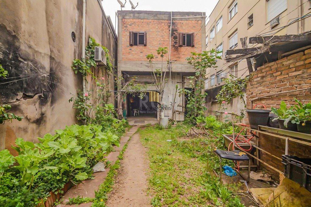 Predio para Venda - 74m², 0 dormitórios, Partenon