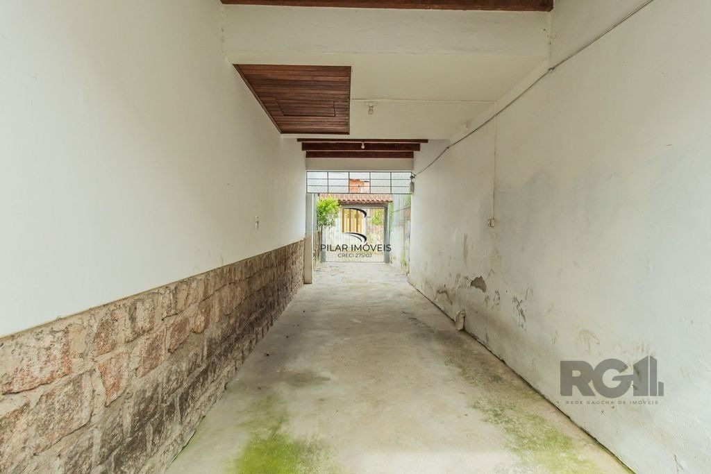 Casa 207m² - 3 dormitórios, 3 vagas no bairro Vila Nova
