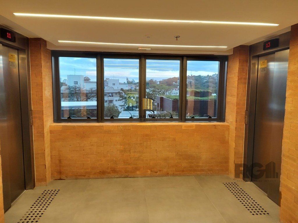 Apartamento 1 dor, 1 vaga coberta, localizado junto ao Bourbon Shopping Teresópolis.