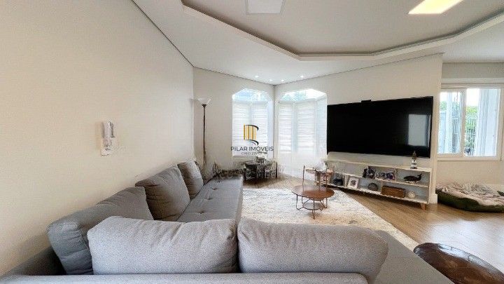 Casa 4 dormitórios no bairro Jardim Itu
