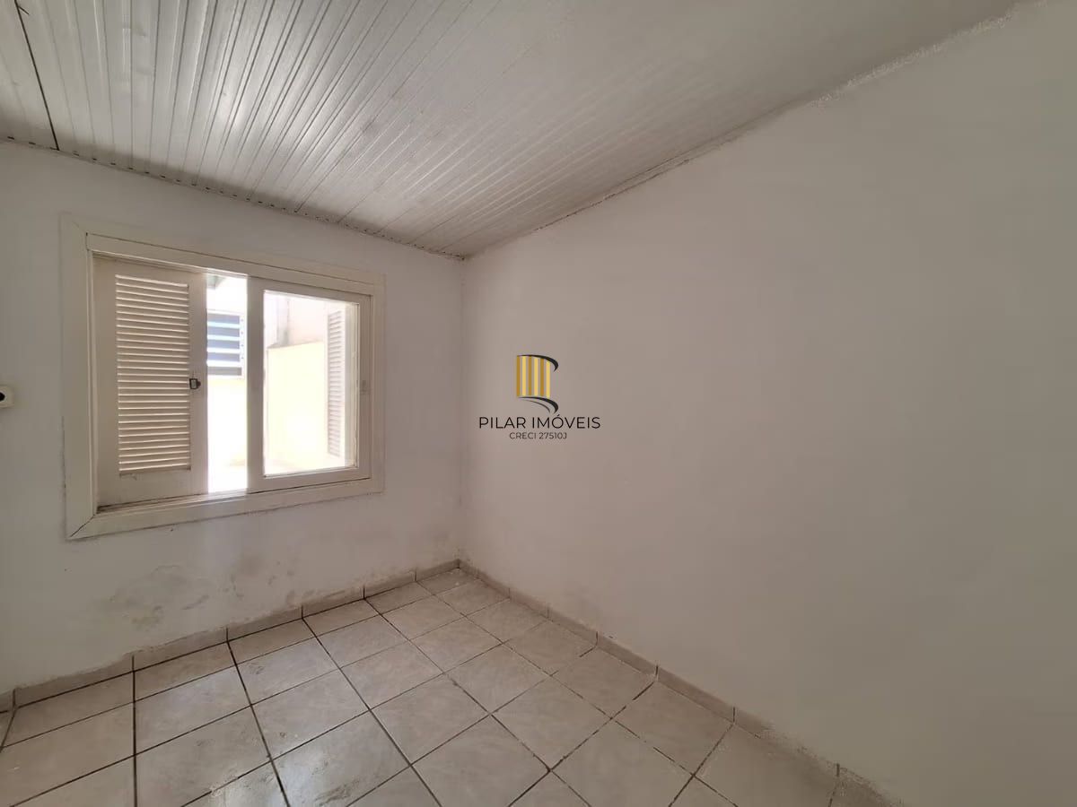 Apartamento de 2 dormitórios à venda em Praia de Belas, Porto Alegre.