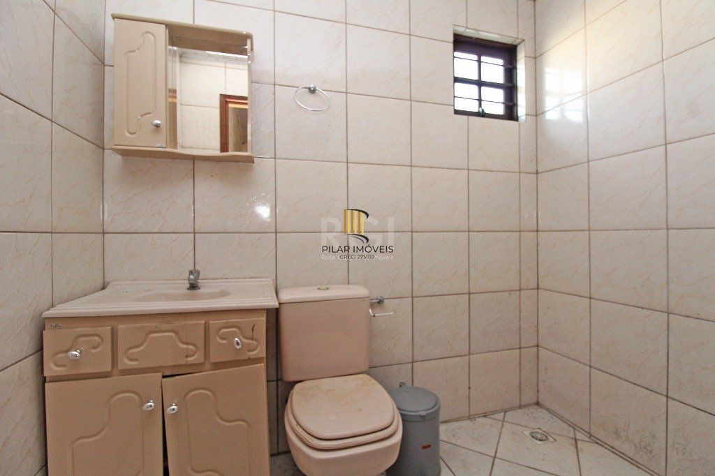 Casa para Venda - 280m², 4 dormitórios, sendo 1 suites, 4 vagas - Bom Jesus