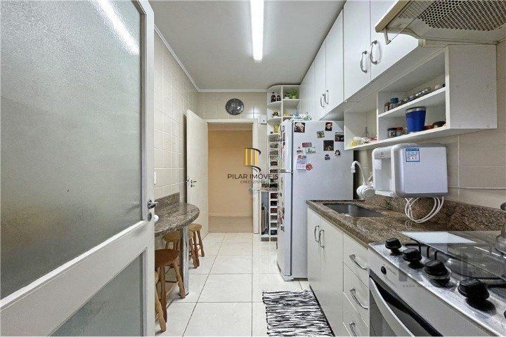Apartamento para Venda - 77m², 2 dormitórios, 1 vaga - Teresópolis