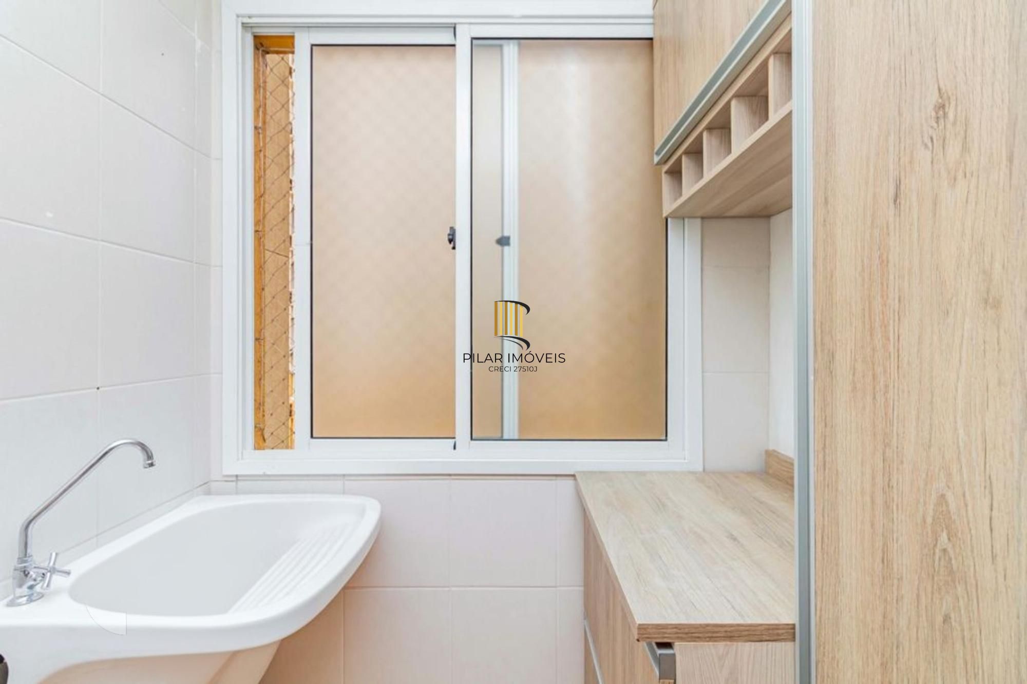 Apartamento de 3 dormitórios à venda no Bairro Santo Antônio - Porto Alegre