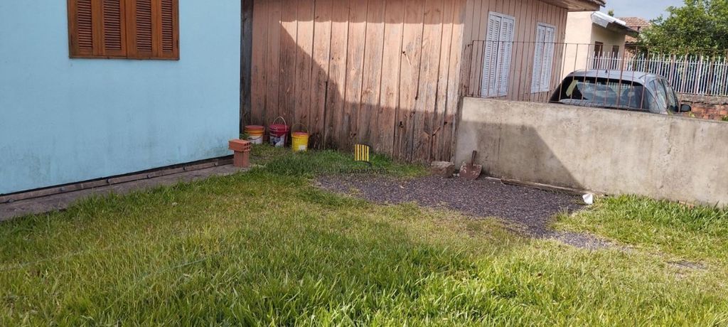 Casa de 2 dormitório à venda no Bairro Humaitá - Porto Alegre