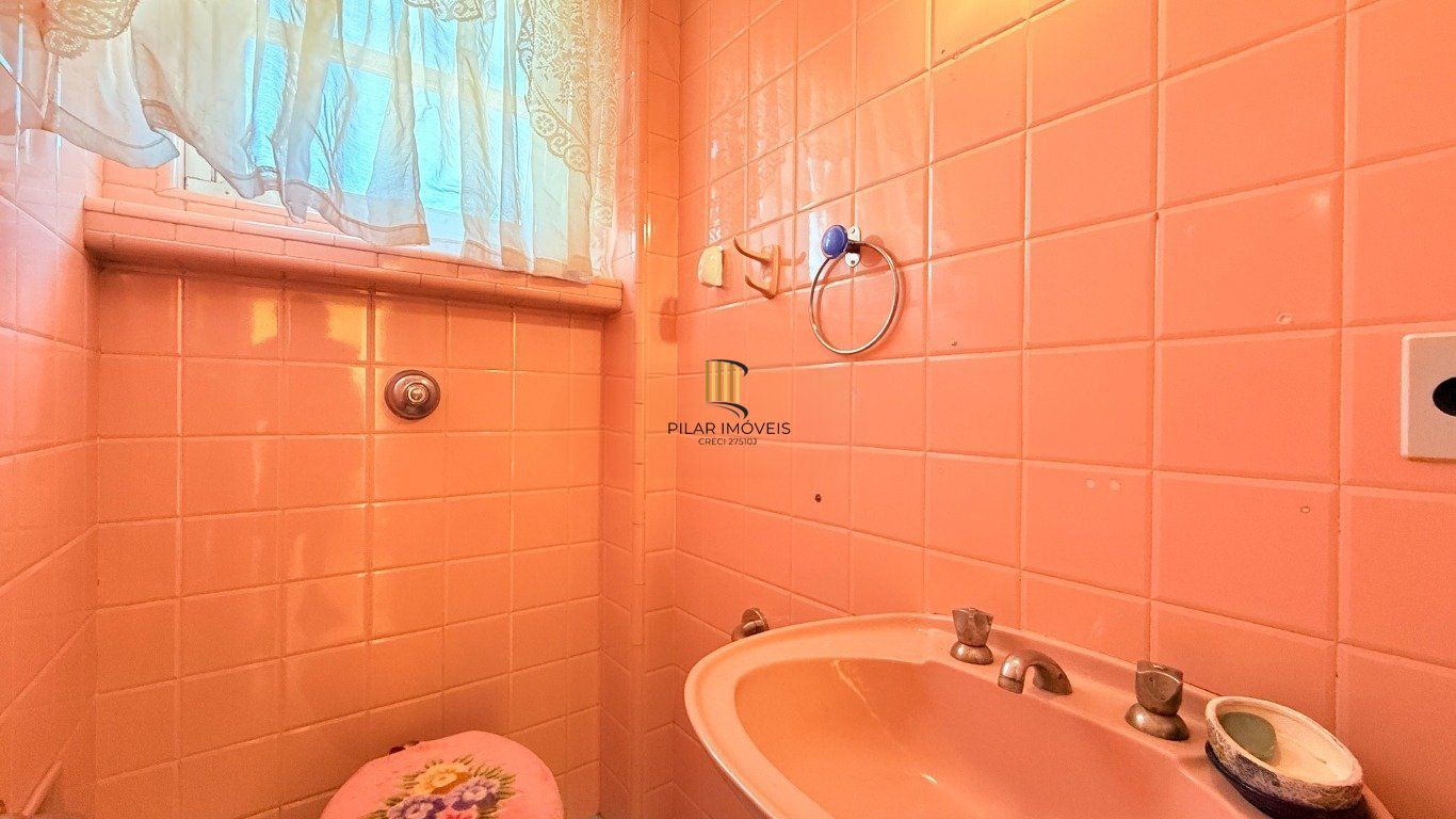 Apartamento de 3 dormitórios à venda no Bairro Petrópolis, Porto Alegre.