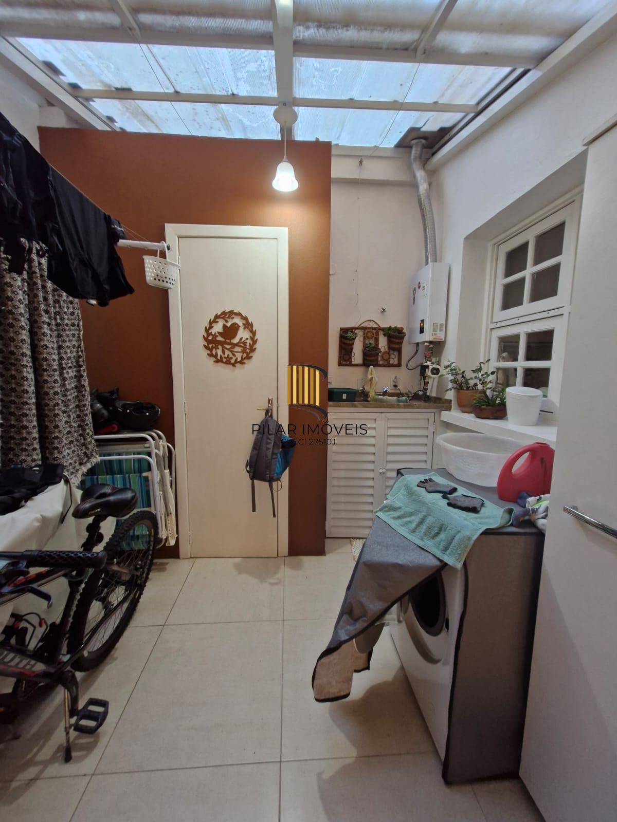 Casa em condomínio 3 dormitórios Bairro Medianeira