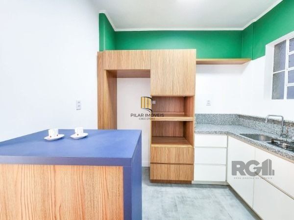 Apartamento de 2 dormitórios na Cidade Baixa!