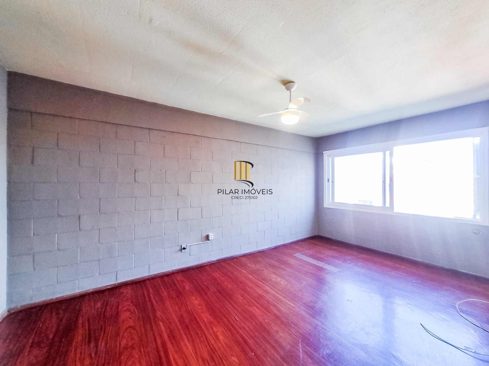 Apartamento 2 dormitórios no bairro Bom Fim