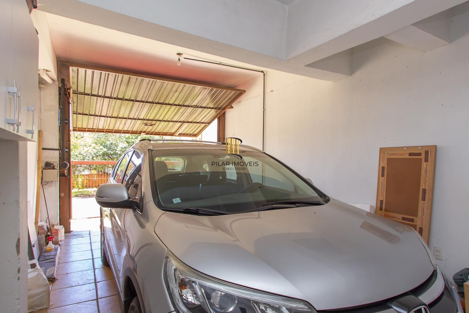 Cobertura de 02 dormitorios no bairro Medianeira- Porto Alegre /RS