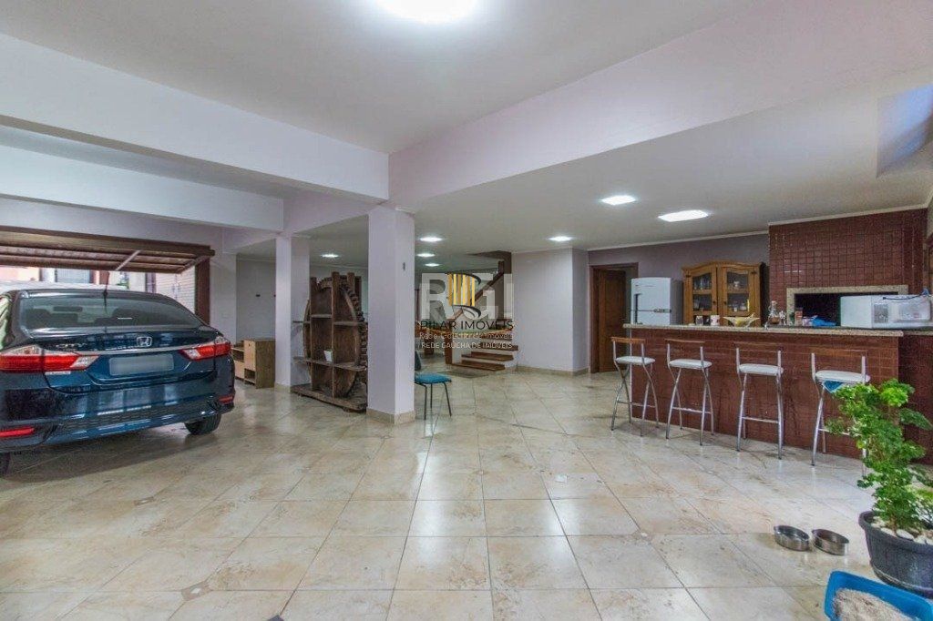 Sobrado para Venda - 499.98m², 4 dormitórios, sendo 3 suites, 4 vagas - Jardim Ipiranga