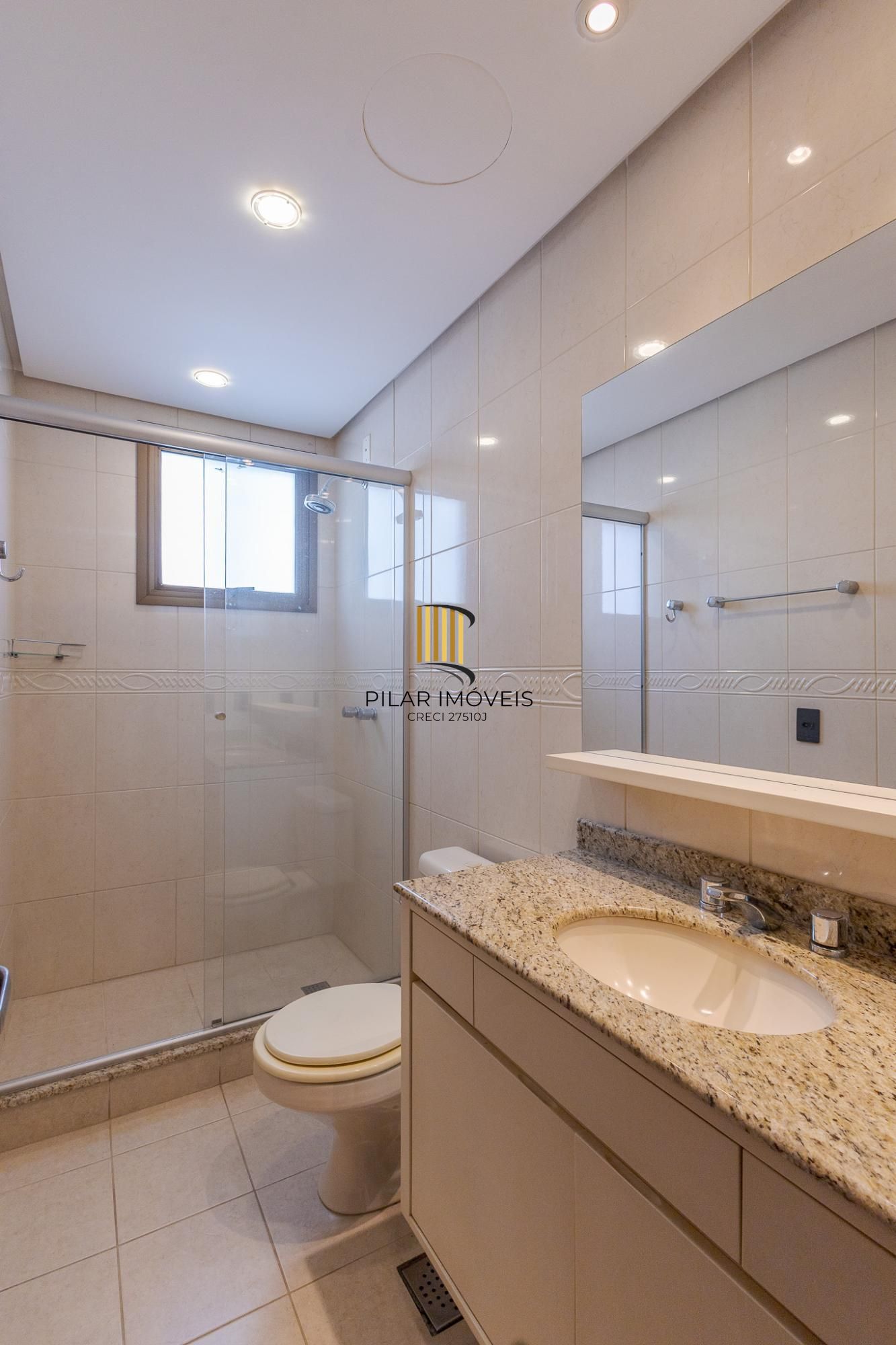 **Apartamento Mobiliado à Venda no bairro Bela Vista em Porto Alegre, RS**